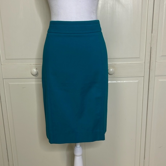 White House Black Market Dresses & Skirts - White House Black Market Women’s Teal Pencil Skirt Perfect Form Size 10